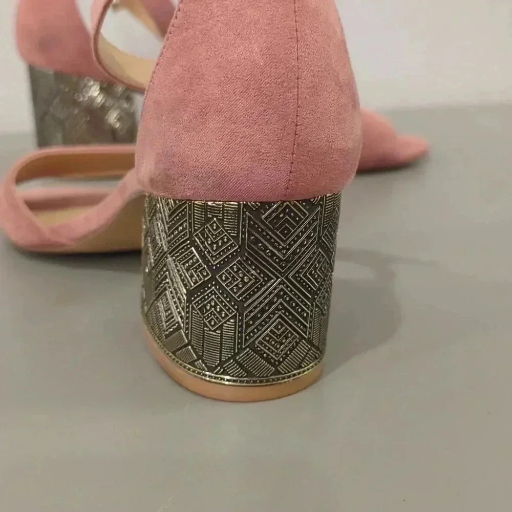Pink Block Heel Sandals size 7.5 - Picture 3 of 9